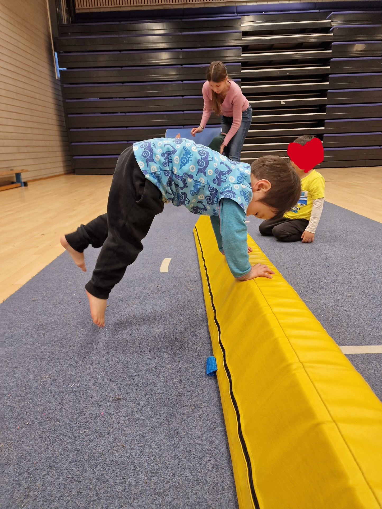 Acrobatics Afterschool on Wednesday (PreSchool - Y2)